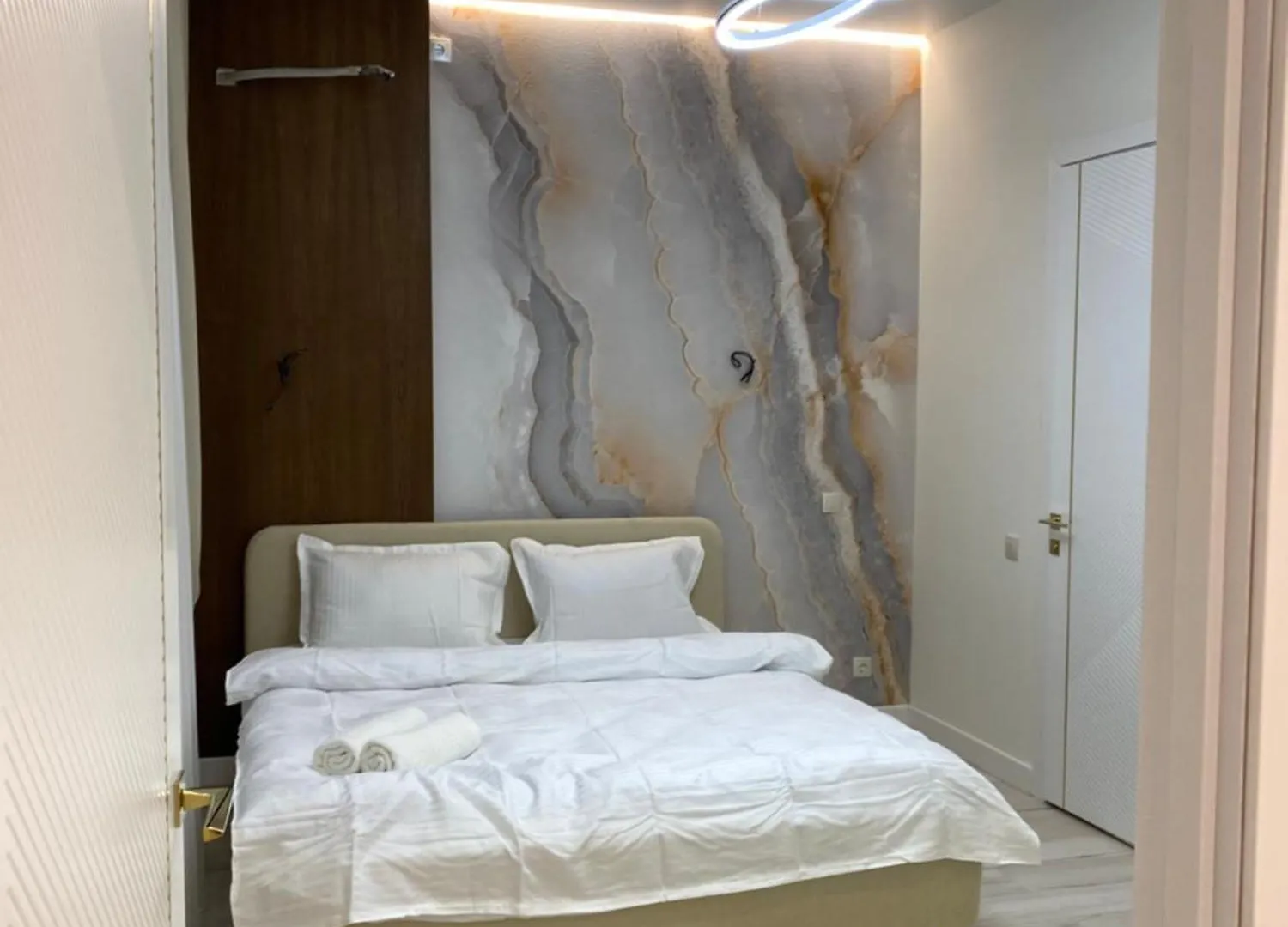 Шикарный Гостевой Guest Аpartments Murager Nur-Sultan  Apartment