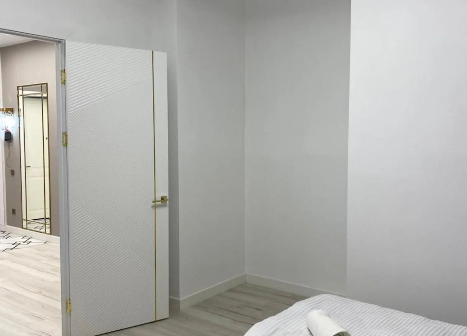 Apartment Шикарный Гостевой Guest Аpartments Murager Nur-Sultan  Kazakhstan